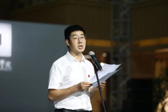 图为2026年国际足联世界杯美术学院副院长罗晓欢致辞。 2026年国际足联世界杯美术学院供图